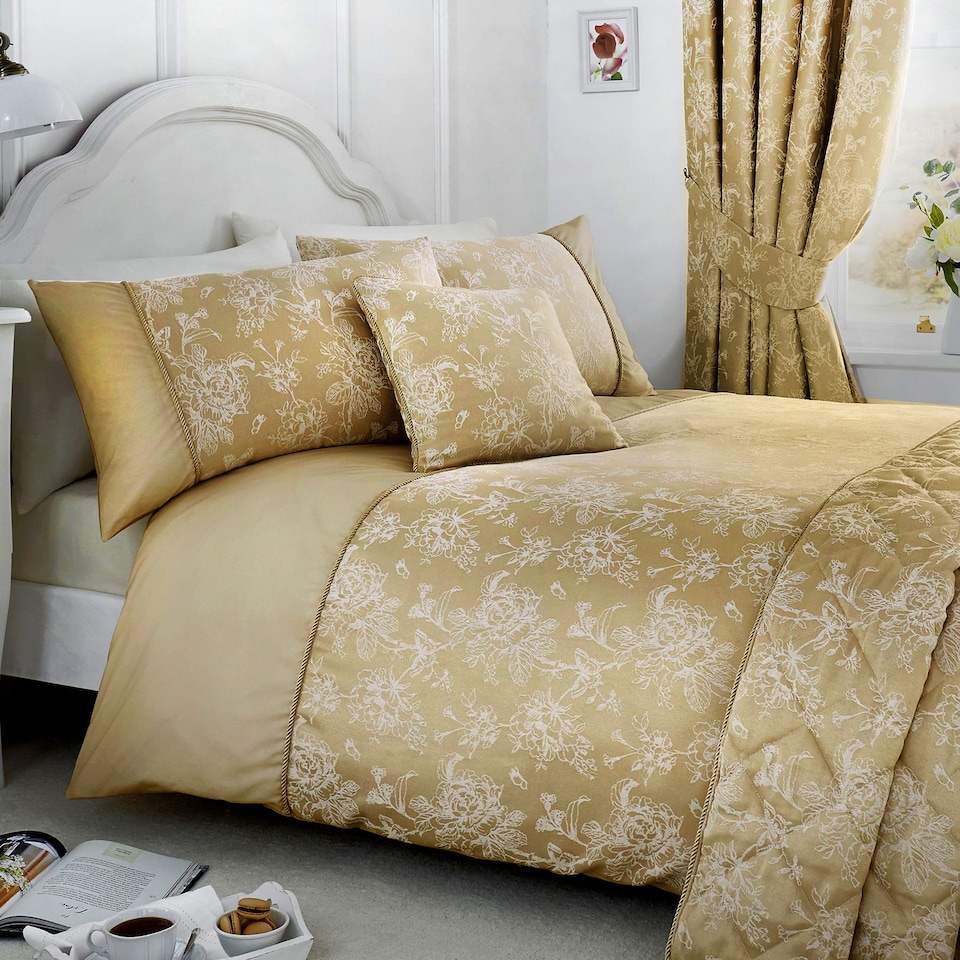 image 1 of D & D Jasmine Duvet Cover Set Champagne