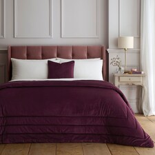 Soiree Melanie Bedspread Berry
