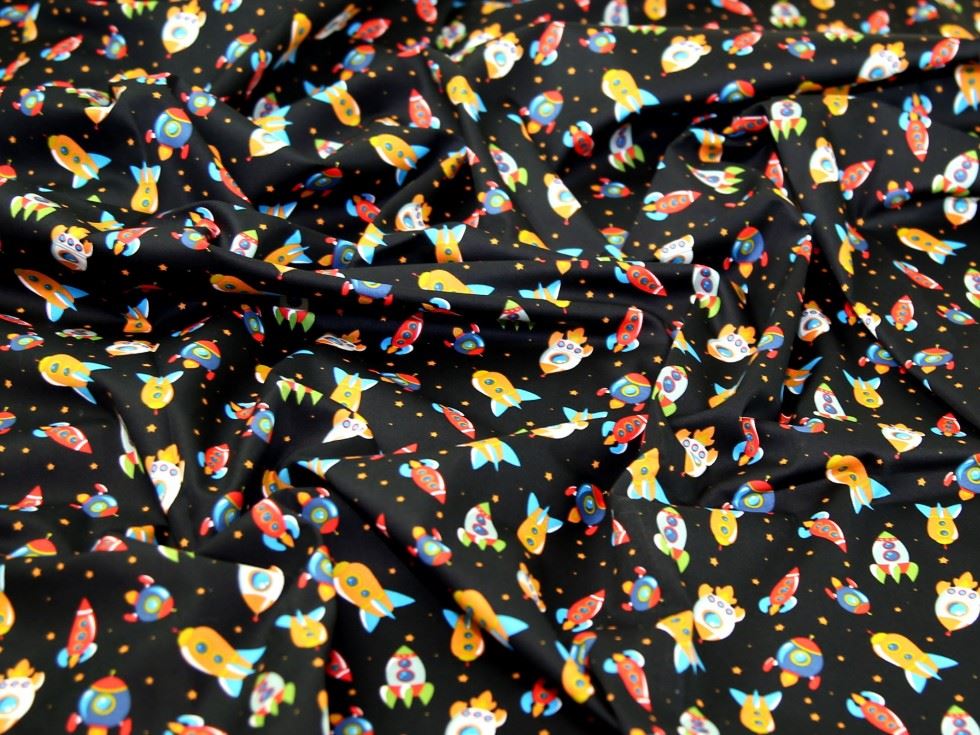 Black 100% Cotton Poplin Fabric for Dressmaking, Quilting, 110cm / 43" Wide - per metre