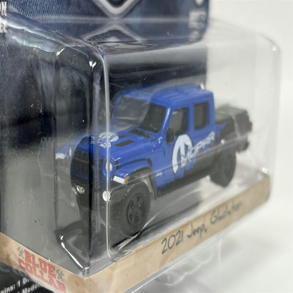 image 1 of 2021 Jeep Gladiator Blue Collar 1:64 Scale Greenlight 35220F