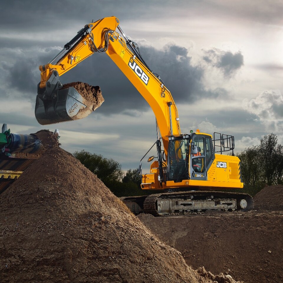 image 1 of JCB 42 inch Roller Cabinet and Top Tool Chest Stack with Excavator Wrap JCBEXCSTACK
