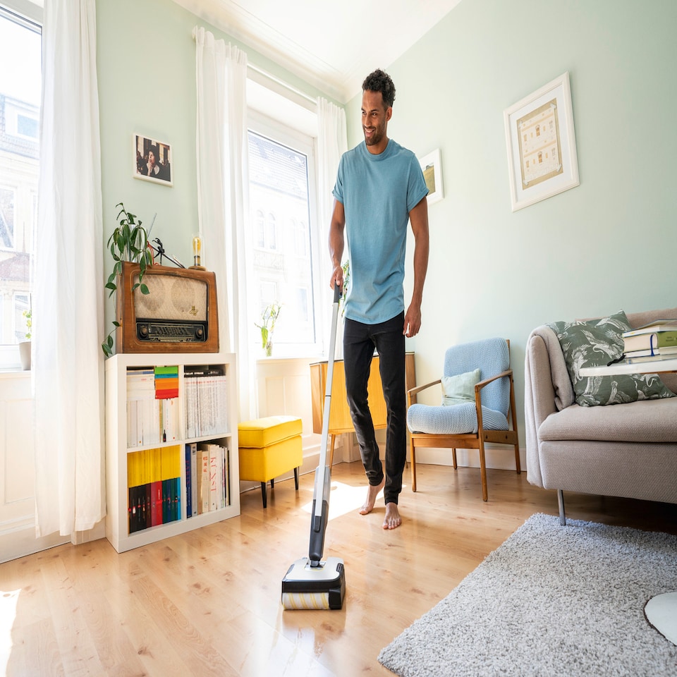 image 1 of Kärcher FC 2-4 Battery Set Hard Floor Cleaner