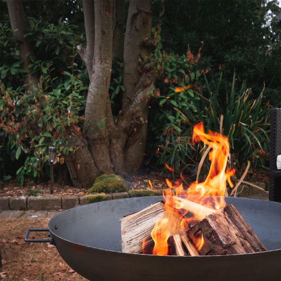 image 1 of Harbour Housewares Cast Iron Garden Fire Pit - 100cm - Grey