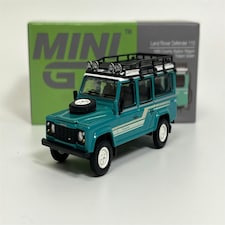 Land Rover Defender 110 1985 County Station Wagon Green RHD 1:64 Mini GT MGT00590R