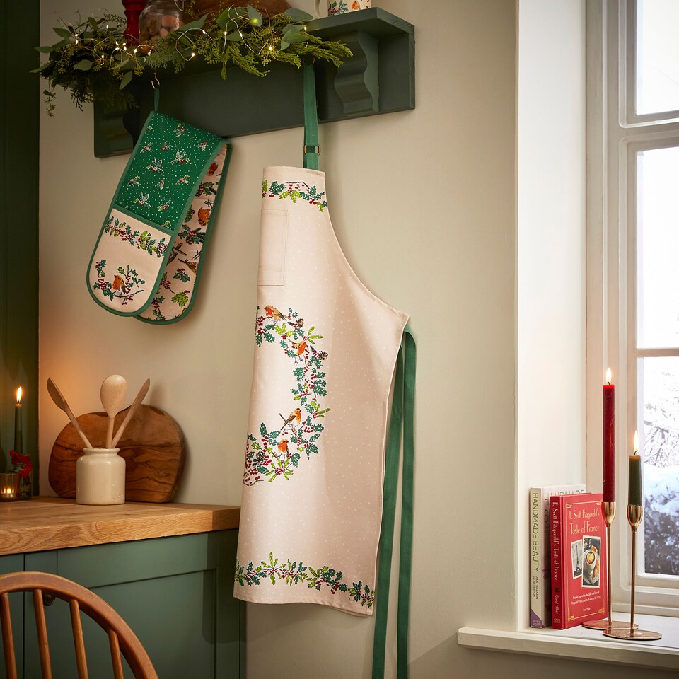 image 1 of Ulster Weavers Christmas Robins Apron - Cotton Green