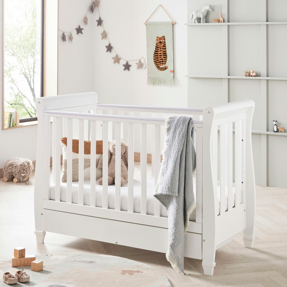 image 1 of Babymore Eva 2 Piece Room Set - White
