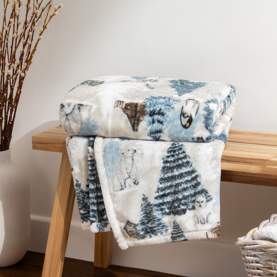 image 1 of Furn Arcticus Christmas Fleece Throw