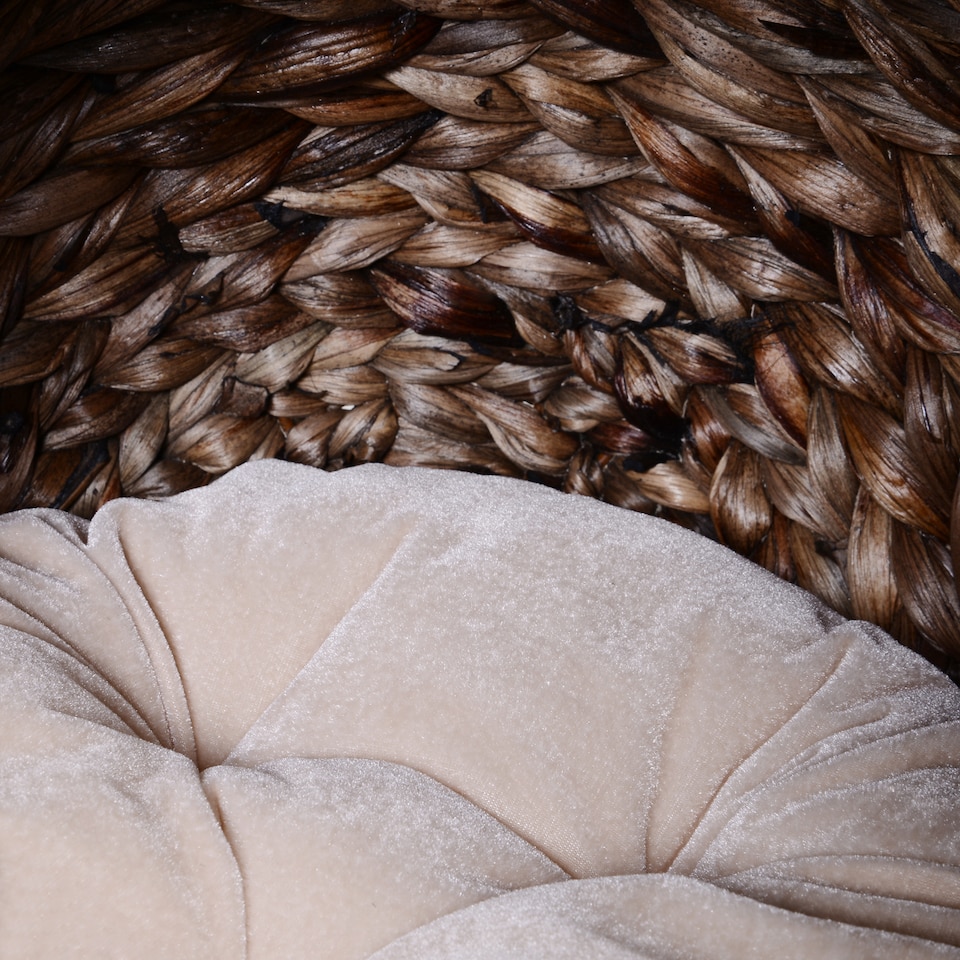 image 1 of PawHut Wicker Cat House, Raised Cat Bed with Cushion, 42 x 33 x 52cm, Dark Brown