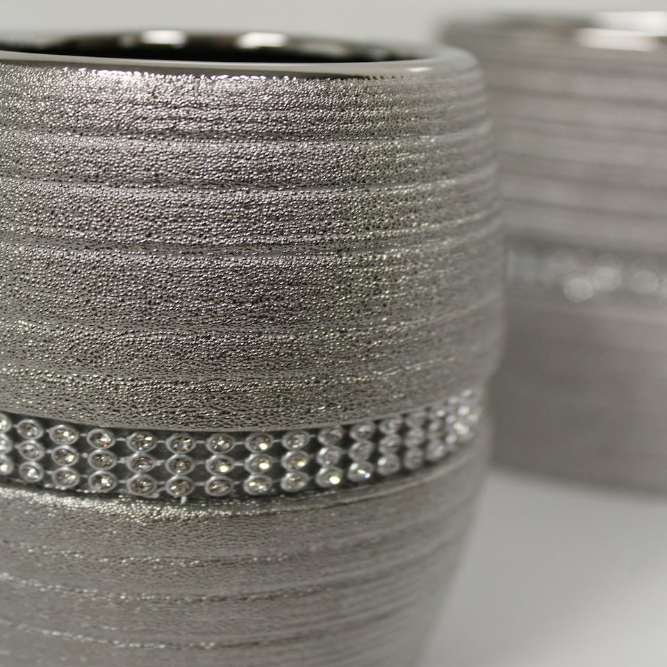 image 1 of Showerdrape Pzazz Silver Diamante Bathroom Sink Tumbler