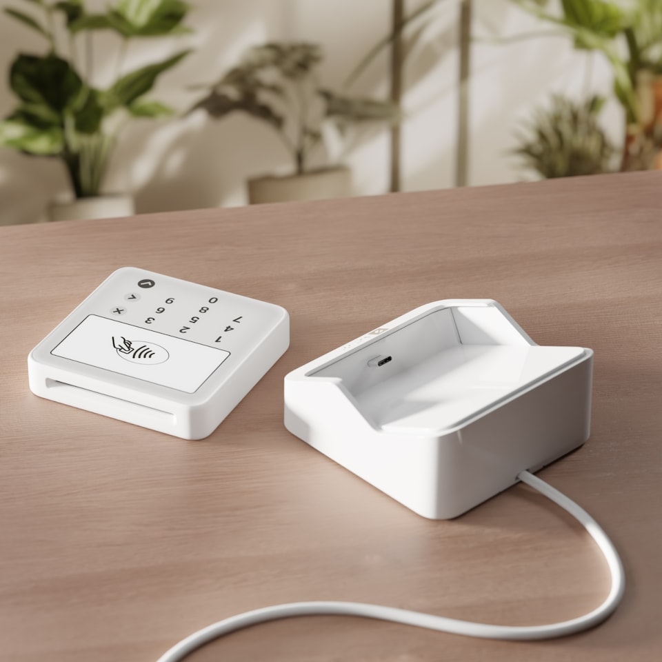 image 1 of SumUp Solo Lite & Charging Station