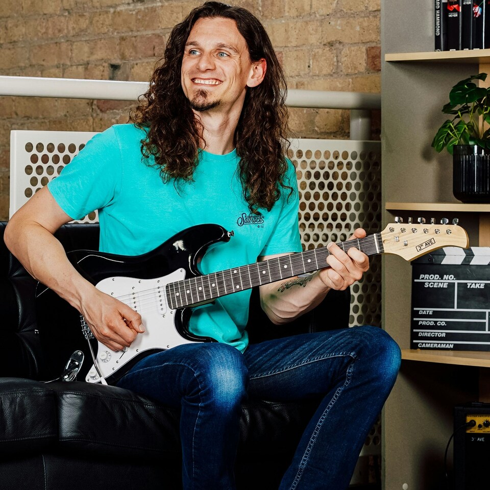 image 1 of 3rd Avenue Full Size Electric Guitar Black