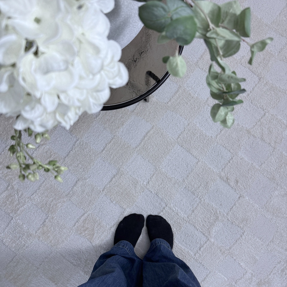 image 1 of KUKOON Retro Checkerboard Plush Pile Cream Beige Living Room Area Rug 160cm x 230cm