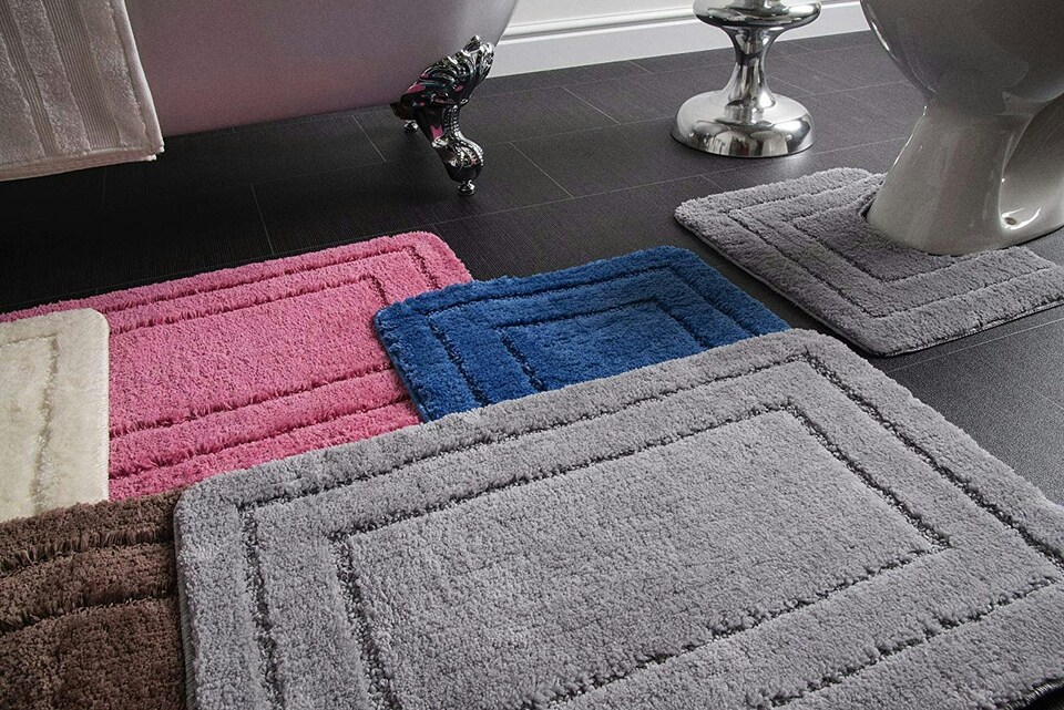 image 1 of Lisa Two Piece Non Slip Bath & Toilet Mat Set | Silver