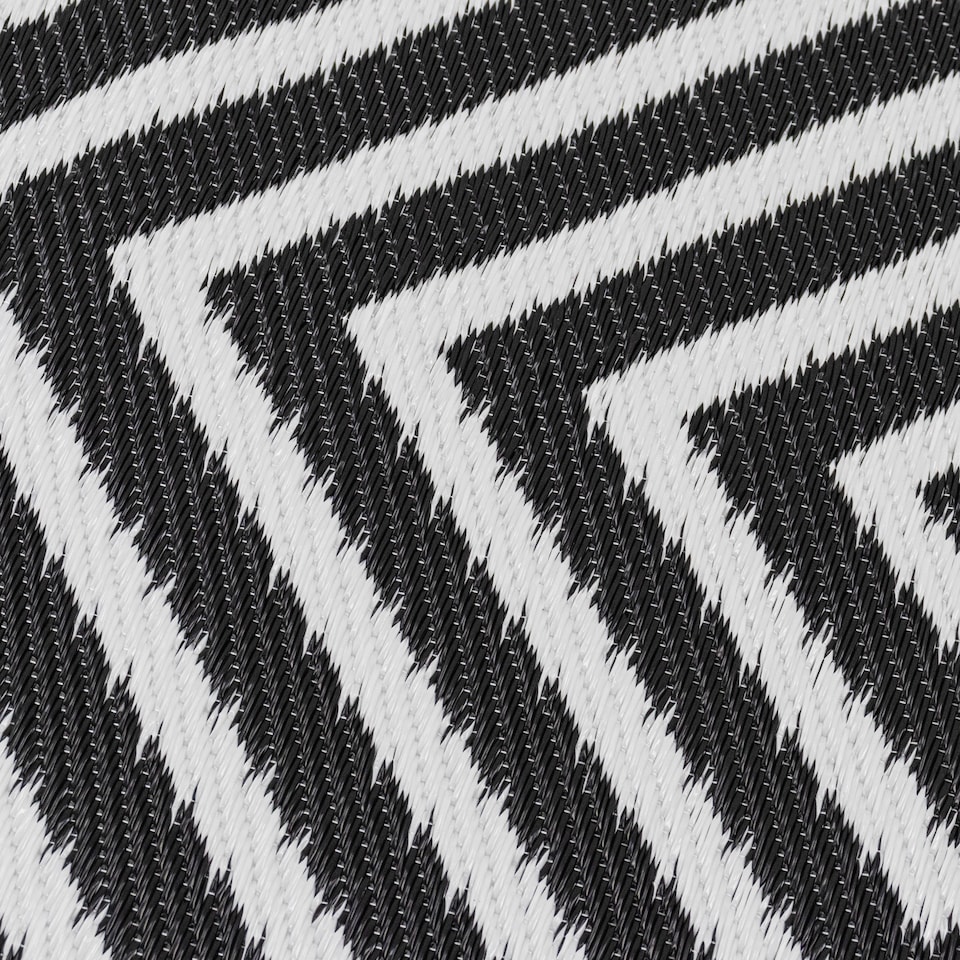 image 1 of JVL Lightweight Reversible Outdoor Rug – Tile Pattern, Plastic Woven, 150 x 210 cm