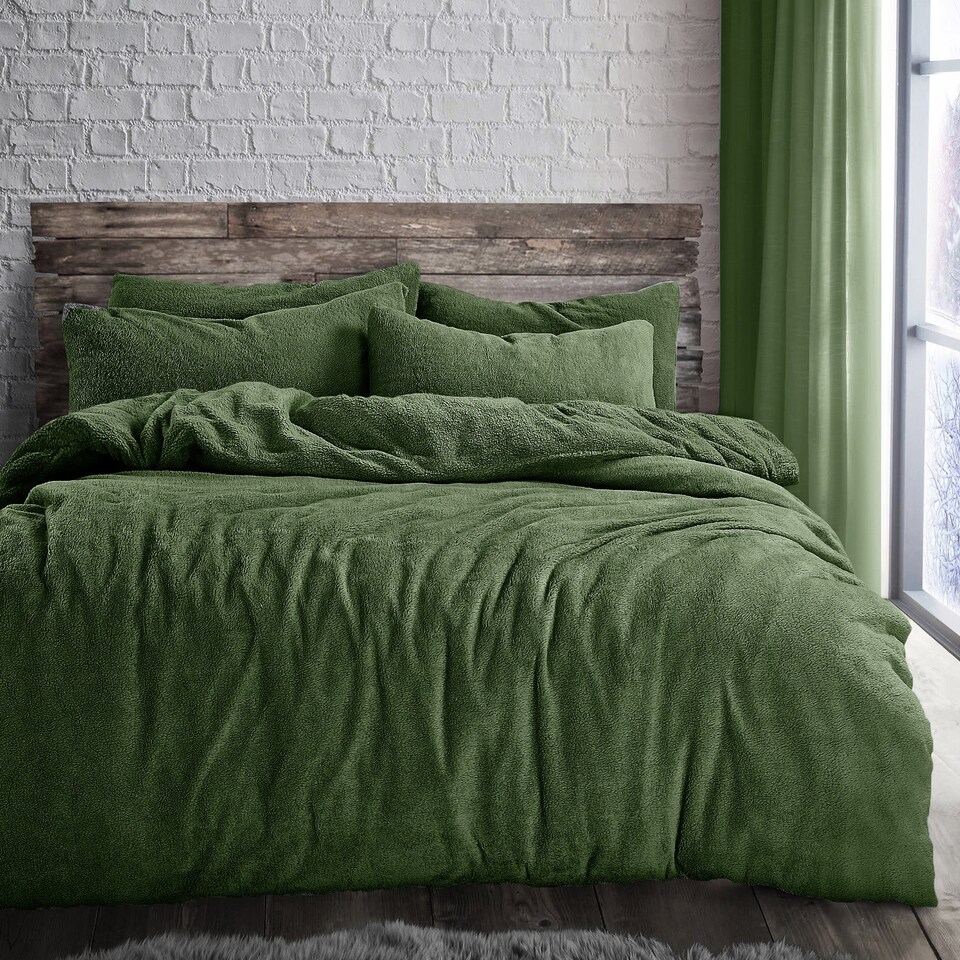Velosso Plain Teddy Fleece Duvet Cover and Pillowcase Set