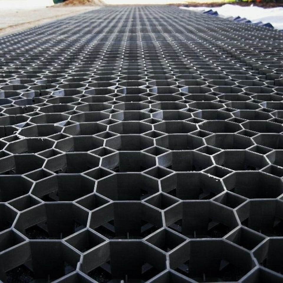 image 1 of True Products TrueGrid Ground Reinforcement Grids Gravel Grass Paving Car Park Drive Path 4 Pack 1sqm approx Black