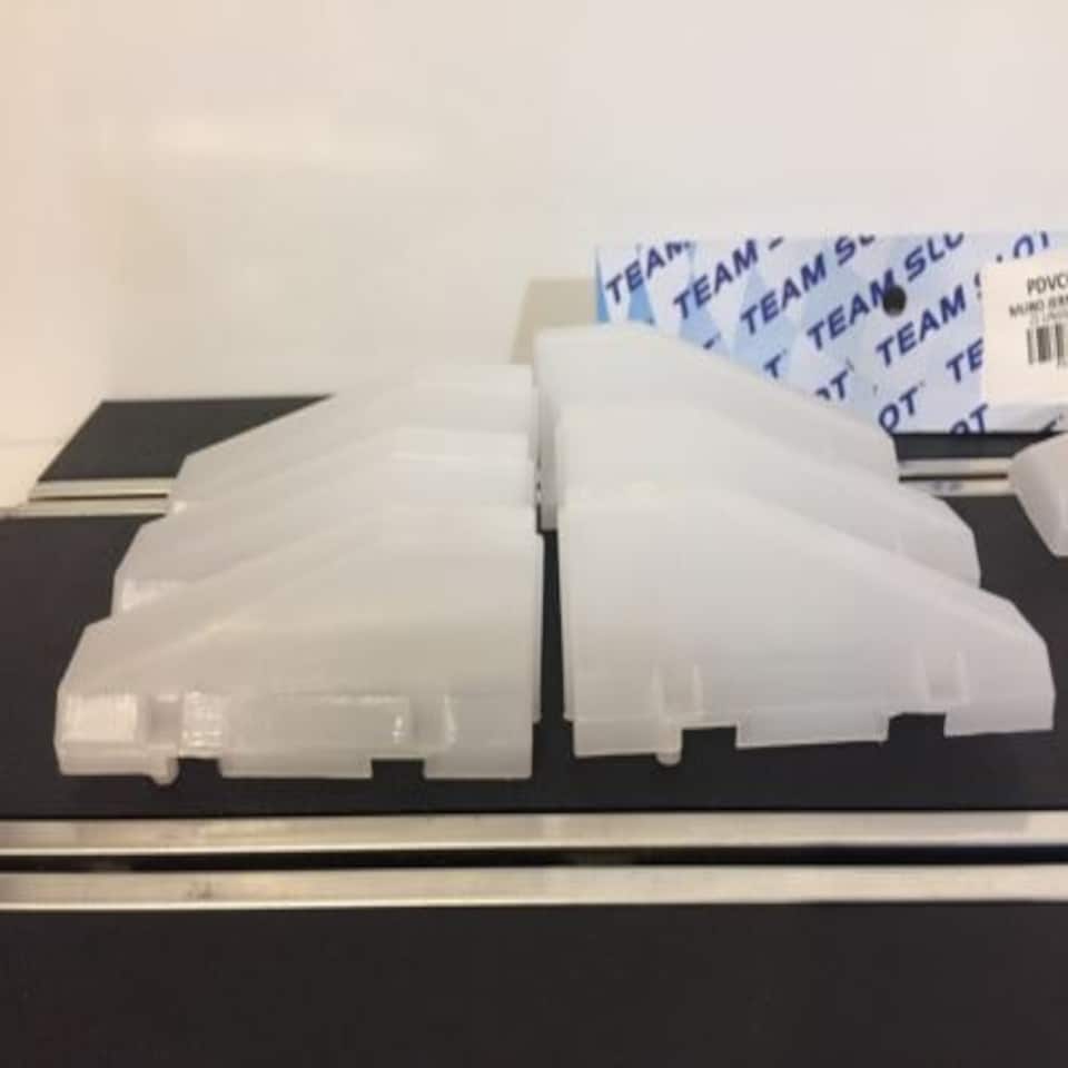 image 1 of Team Slot 63017 Unpainted - Double Sided Tapering Wall x 5 Pairs