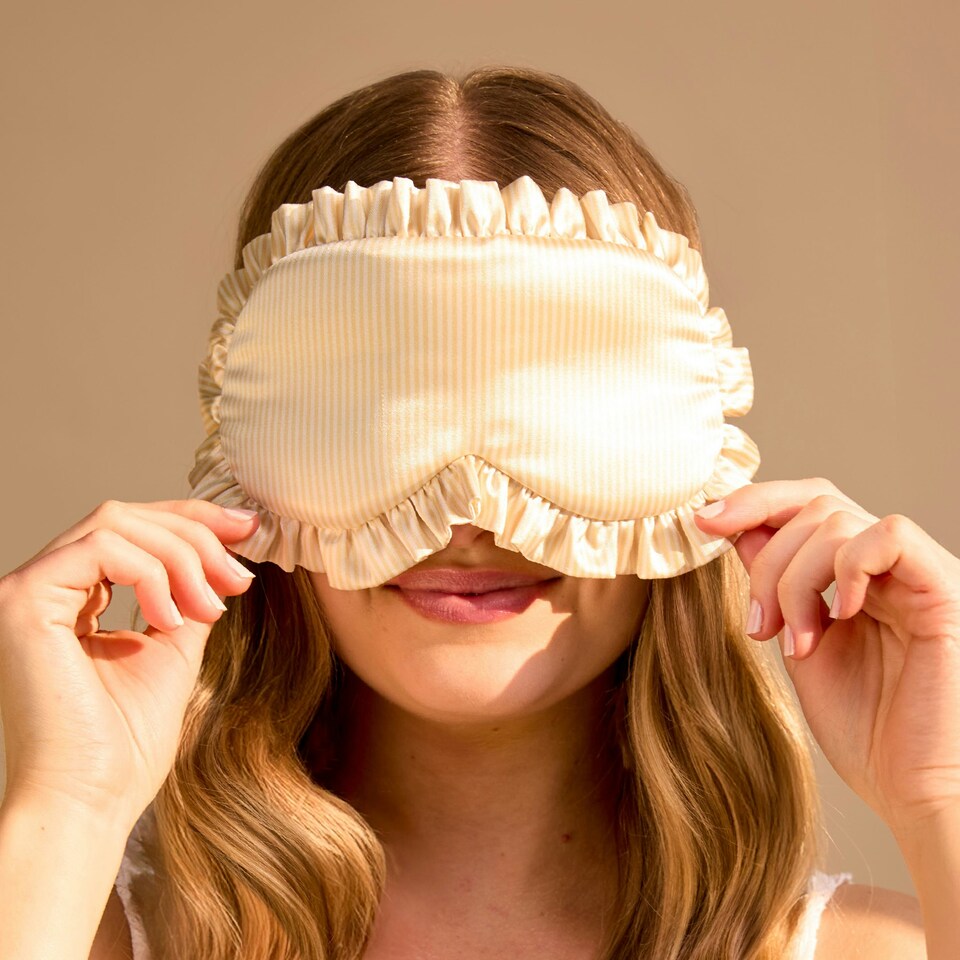 image 1 of Silver Cloud Silver Ion Infused Frilly Bundle – Buttercup Collection