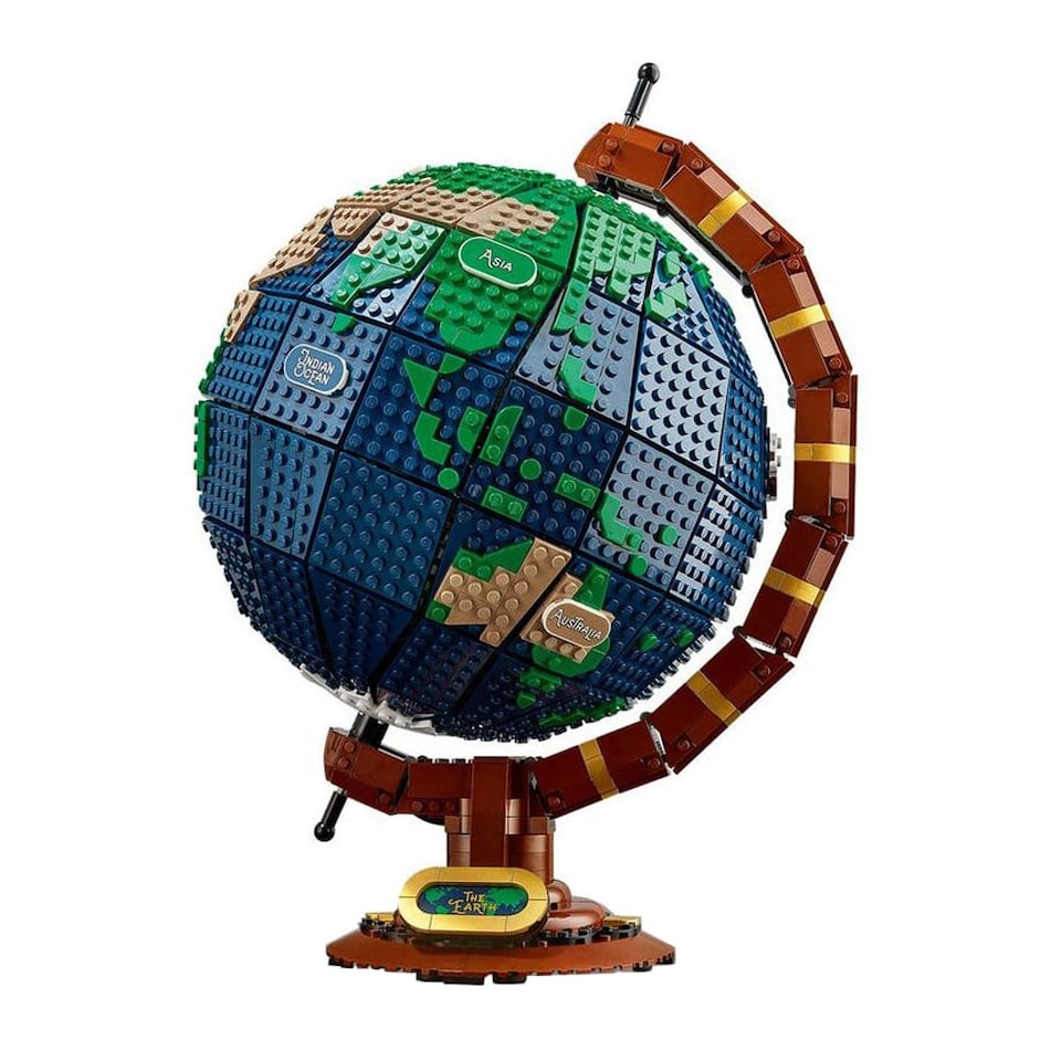 image 1 of LEGO The Globe 21332