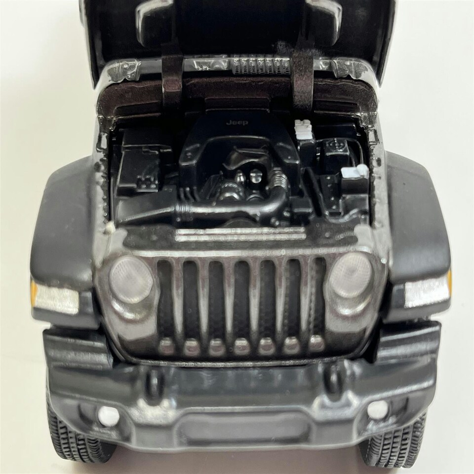 image 1 of Jeep Gladiator Dark Grey LHD 1:32 Scale Light & Sound Tayumo 32170025
