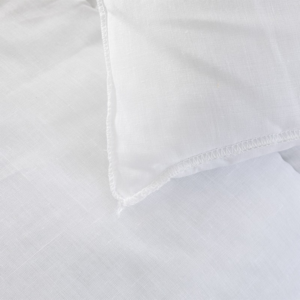 image 1 of Winter Extra Warm Duvet 15 Tog + 2 Pillow Bundle Polycotton And Hollowfibre Filling Super King White