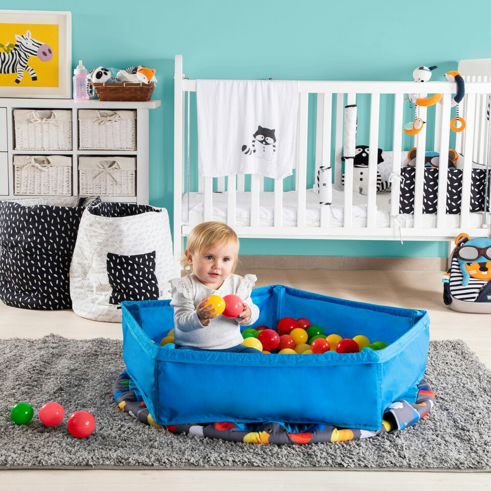image 1 of smarTrike Activity Centre 3 in1 Trampoline Blue