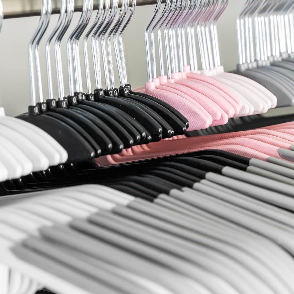 image 1 of Keplin Non-Slip Hangers, Durable, Slimline Design for Space Saving with 360 Degree Swivel