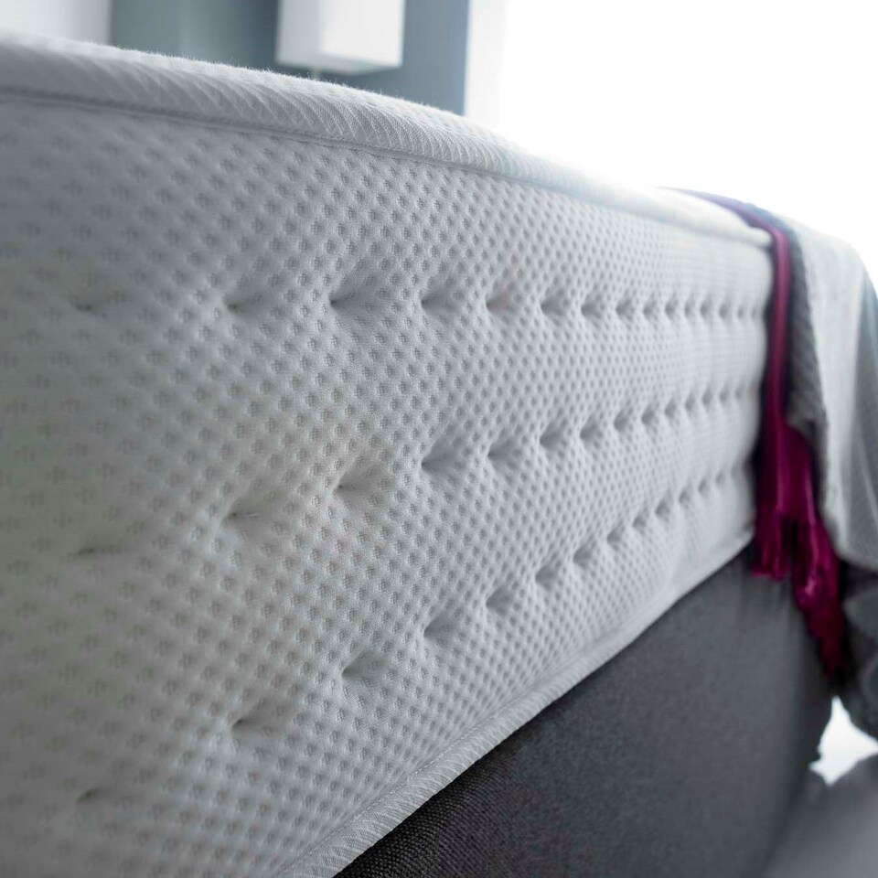 image 1 of Bliss 2000 Air Suspension Medium Mattress 25cm Small Single White | Small Single