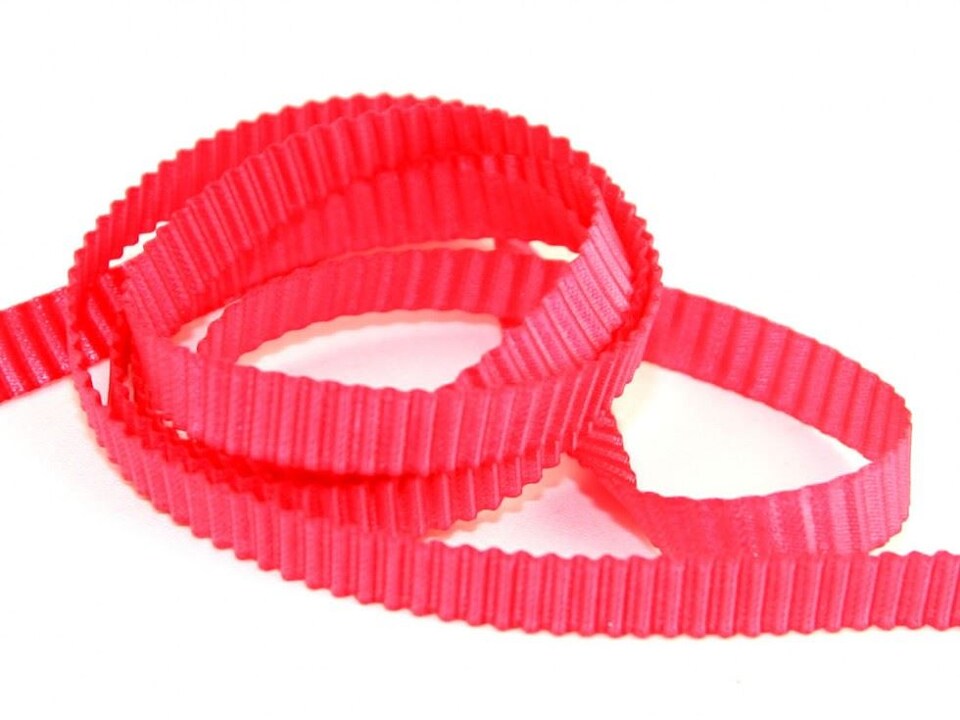 Minerva Cerise Pink 17mm Pleated Satin Ribbon for Dressmaking - per metre