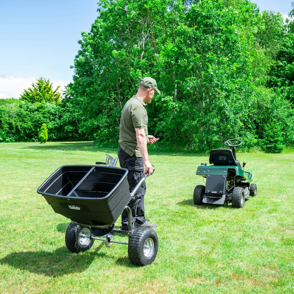 image 1 of The Handy THTS175 80kg (175lb) Towed Broadcast Spreader