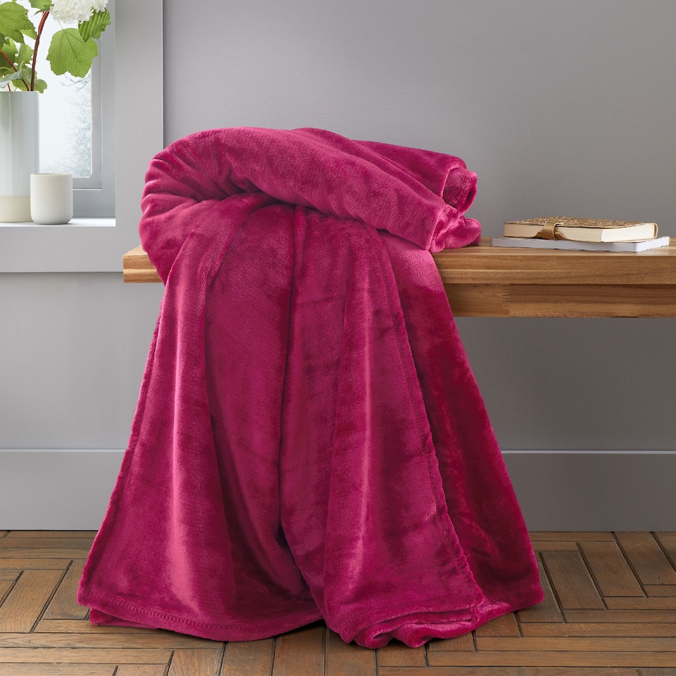 image 1 of Catherine Lansfield Raschel Velvet Touch Blanket Throw | Pink | Hot Pink