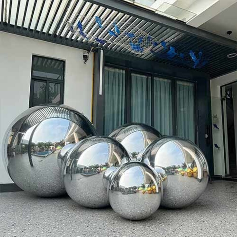 image 1 of Shiny Silver Mirror PVC Giant Balloon 150cm Silver