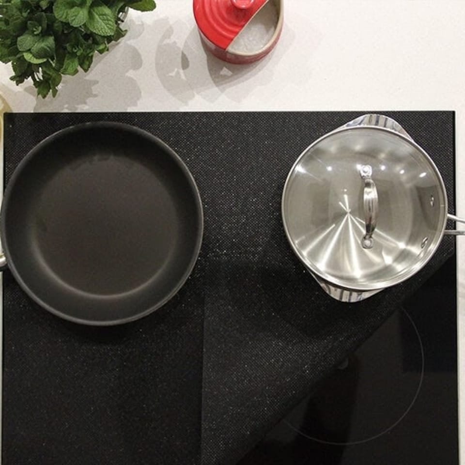 image 1 of Bake-O-Glide Induction Hob Protector Standard