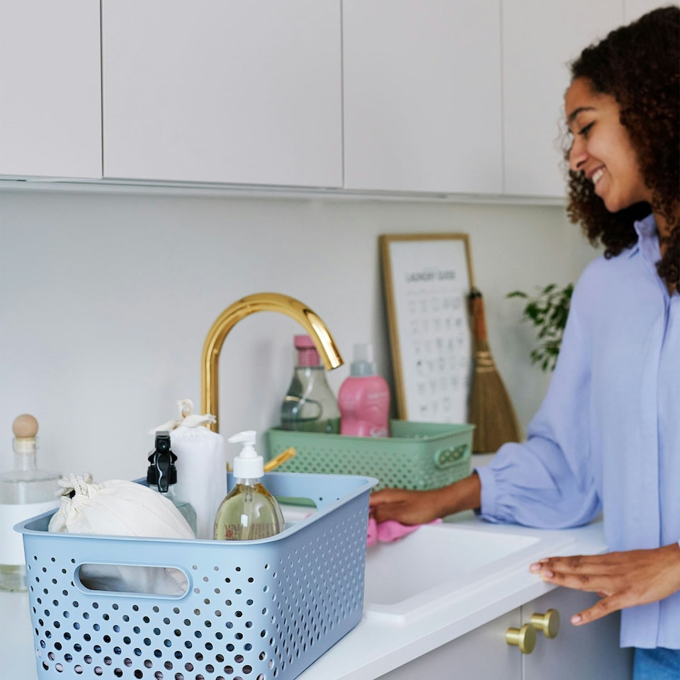 image 1 of SmartStore Essence Medium White Organiser Tray Storage Basket, 5.6L White