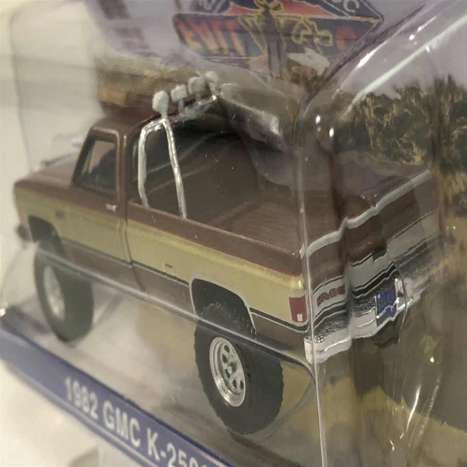 image 1 of Fall Guy Stuntman Association 1982 GMC K-2500 1:64 Scale Greenlight 44860F