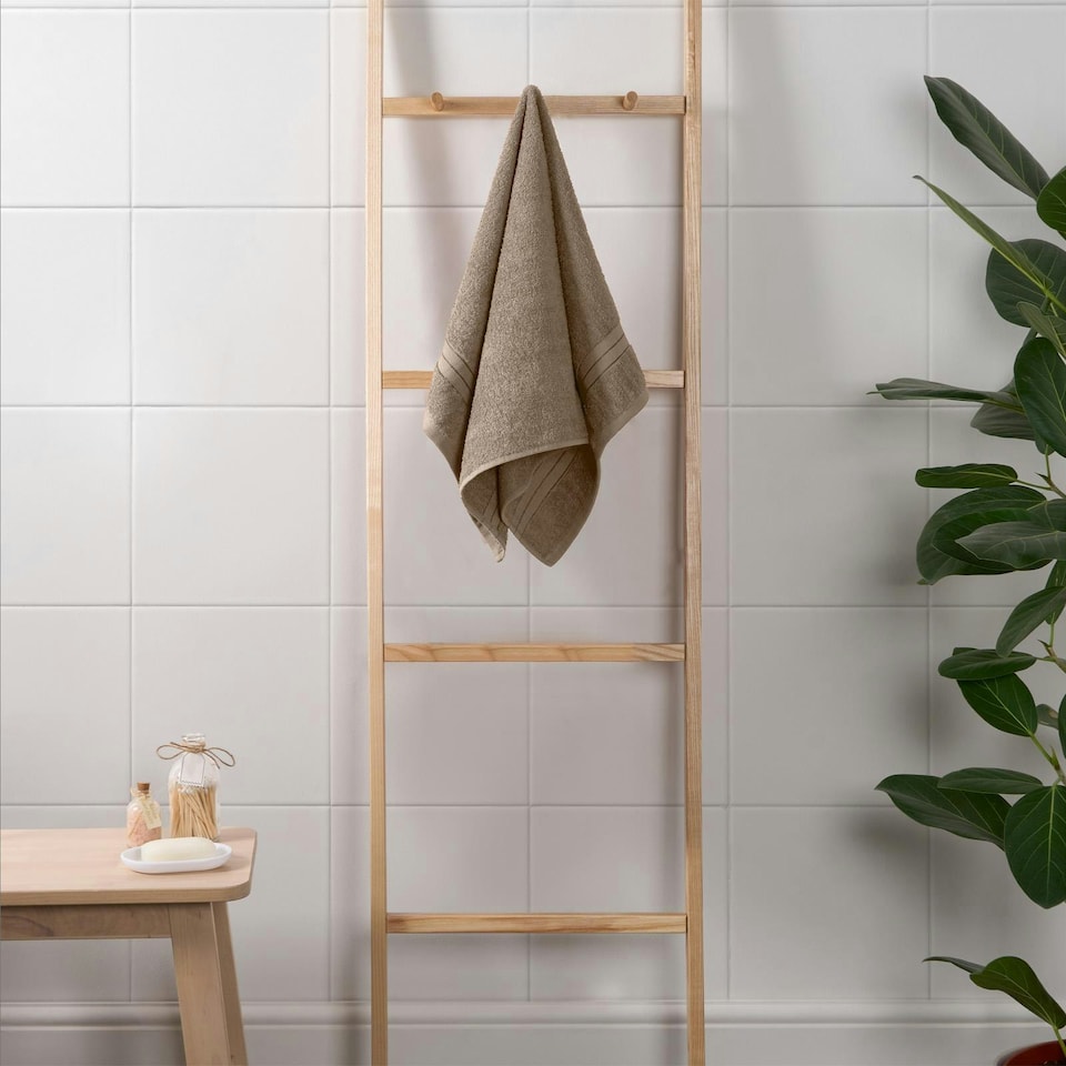 image 1 of OHS 2 x Soft Luxury 100% Cotton 500GSM Bathroom Hand Towels, 50x80cm - Mocha
