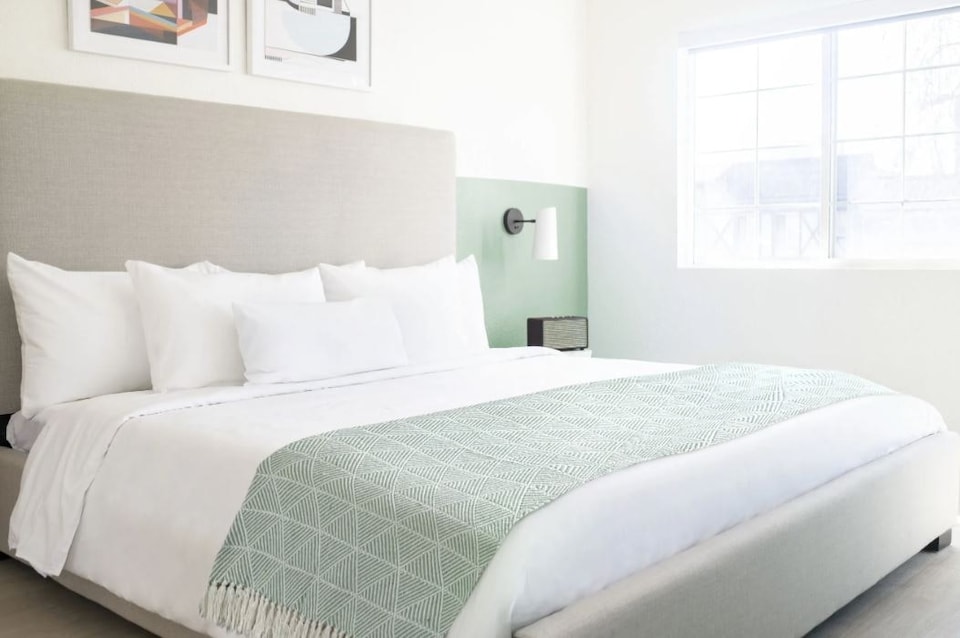 image 1 of Geo Diamond Collection Recycled Cotton Throw in Pistachio (70" x 100") | Green | Green