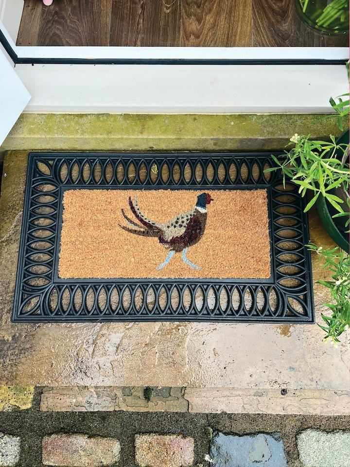 image 1 of My Mat Rubber Surround Castle Surround Door Mat 45X75 (Surround Only)