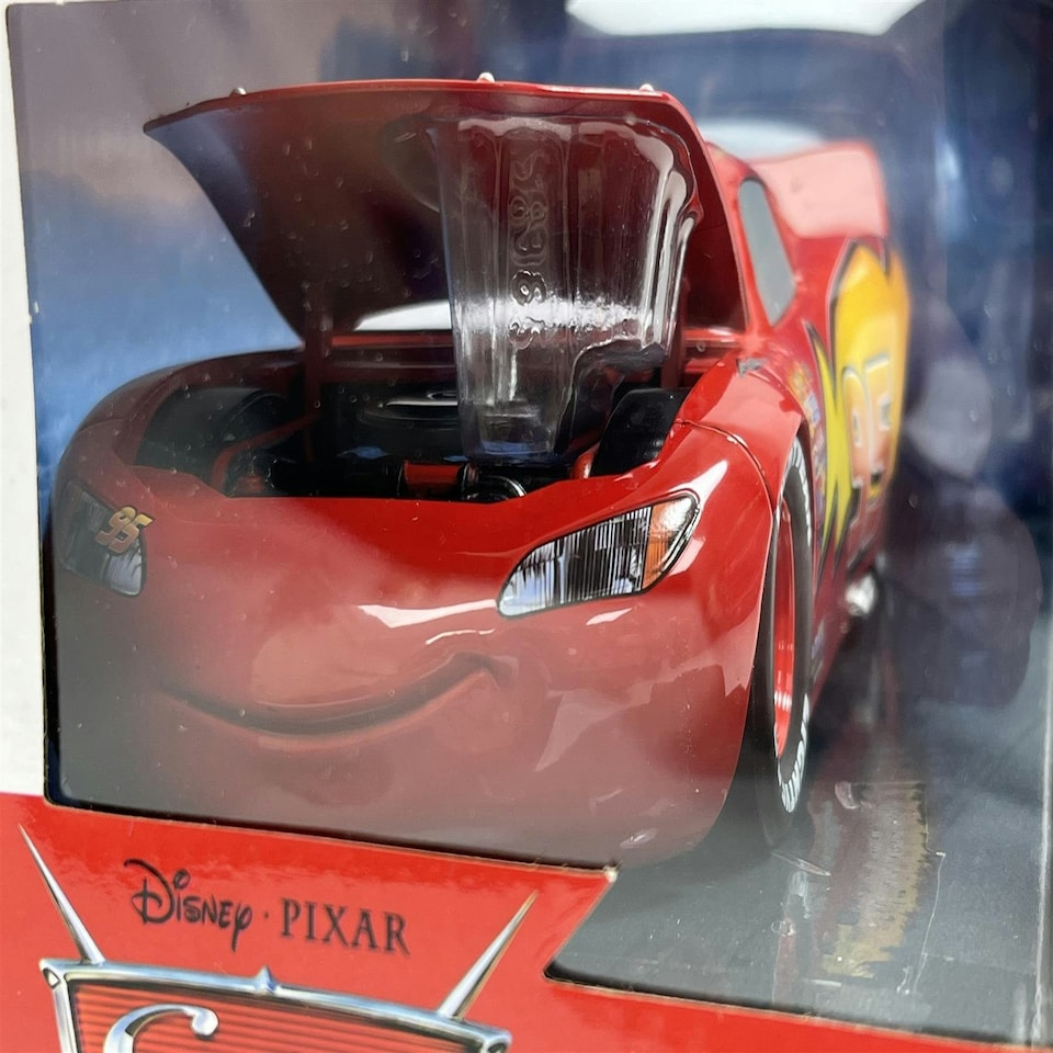 image 1 of Lightning McQueen Cars Disney Pixar 1:24 Scale Jada 4000