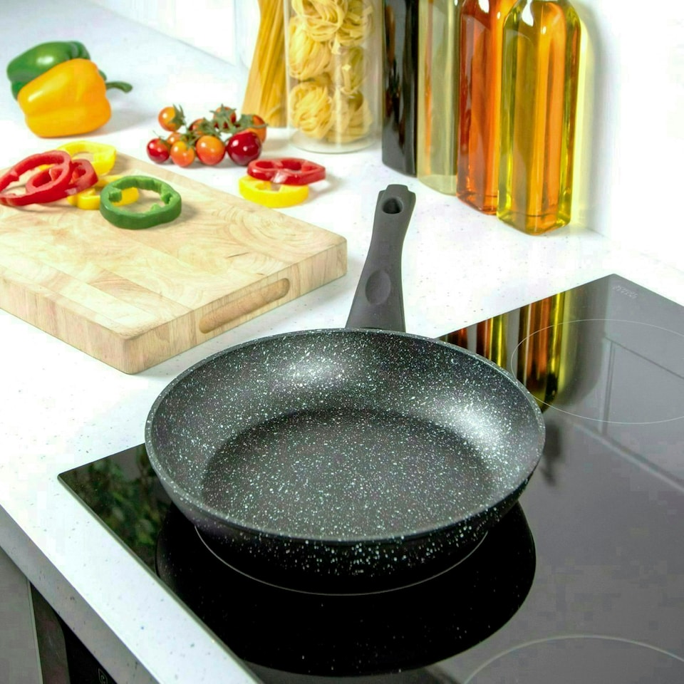 image 1 of Blackmoor 67080 Classic 28cm Frying Pan
