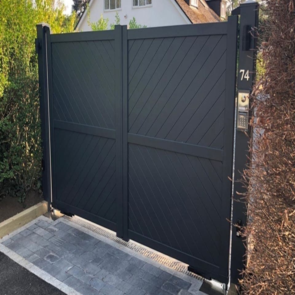 image 1 of Double Swing Gate 3250x1600mm Black - Diagonal Solid Infill and Flat Top Black