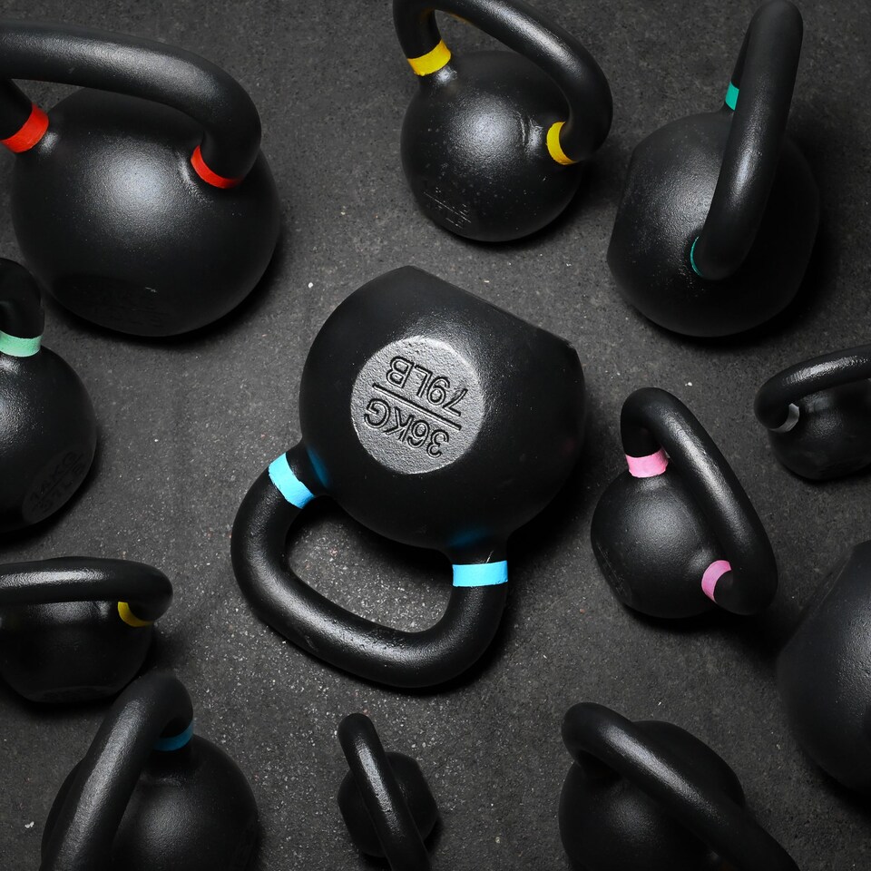 image 1 of GYM SETS Cast Iron Kettlebells- (4kg-6kg-8kg-12kg-16kg Kettlebell Set)