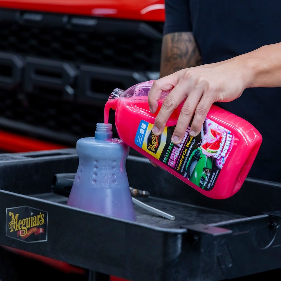 image 1 of Meguiar's PH Neutral Car Wash Watermelon Bubblegum 1.89L G250464EU