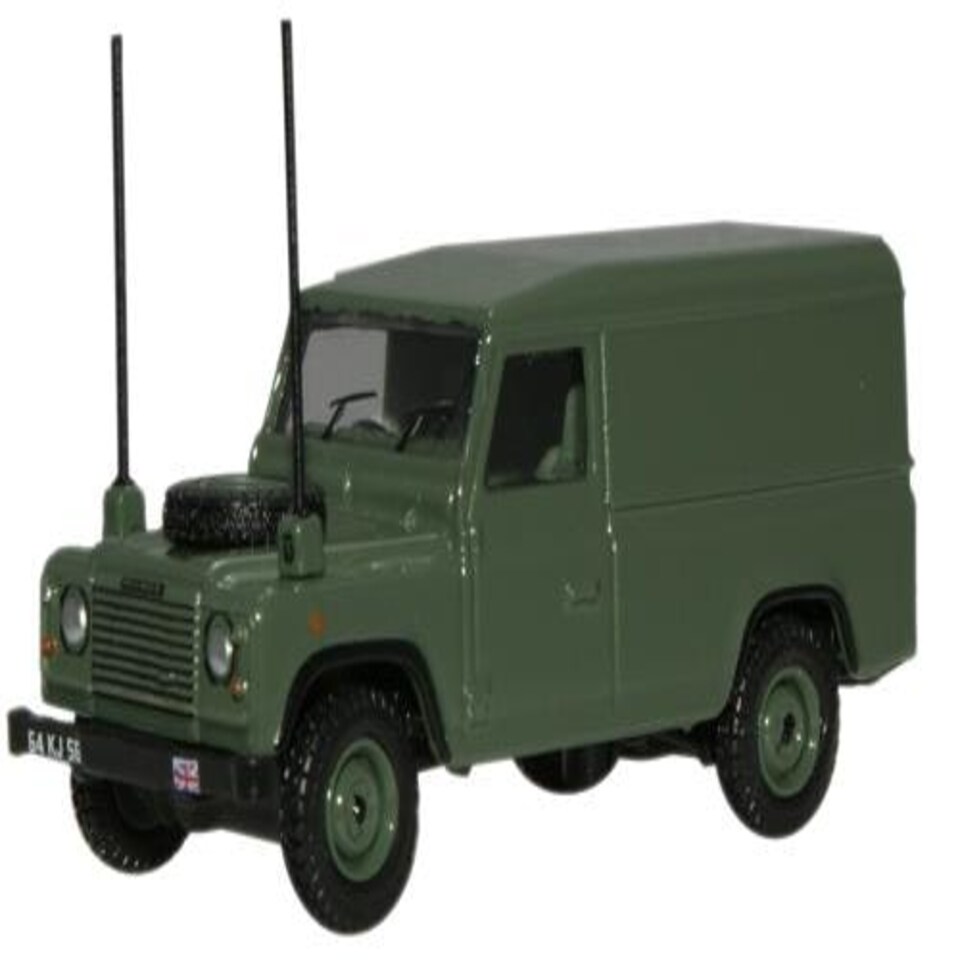 Oxford Diecast Land Rover Defender Military