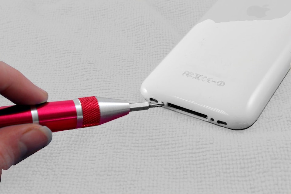 image 1 of Dekton 9-In-1 Precision Screwdriver Set