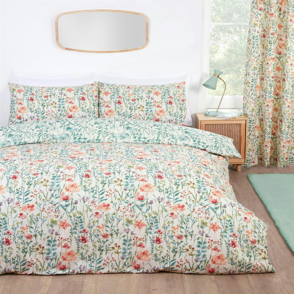 image 1 of Amaryllis Duvet Cover Set - Multi Multi | Single