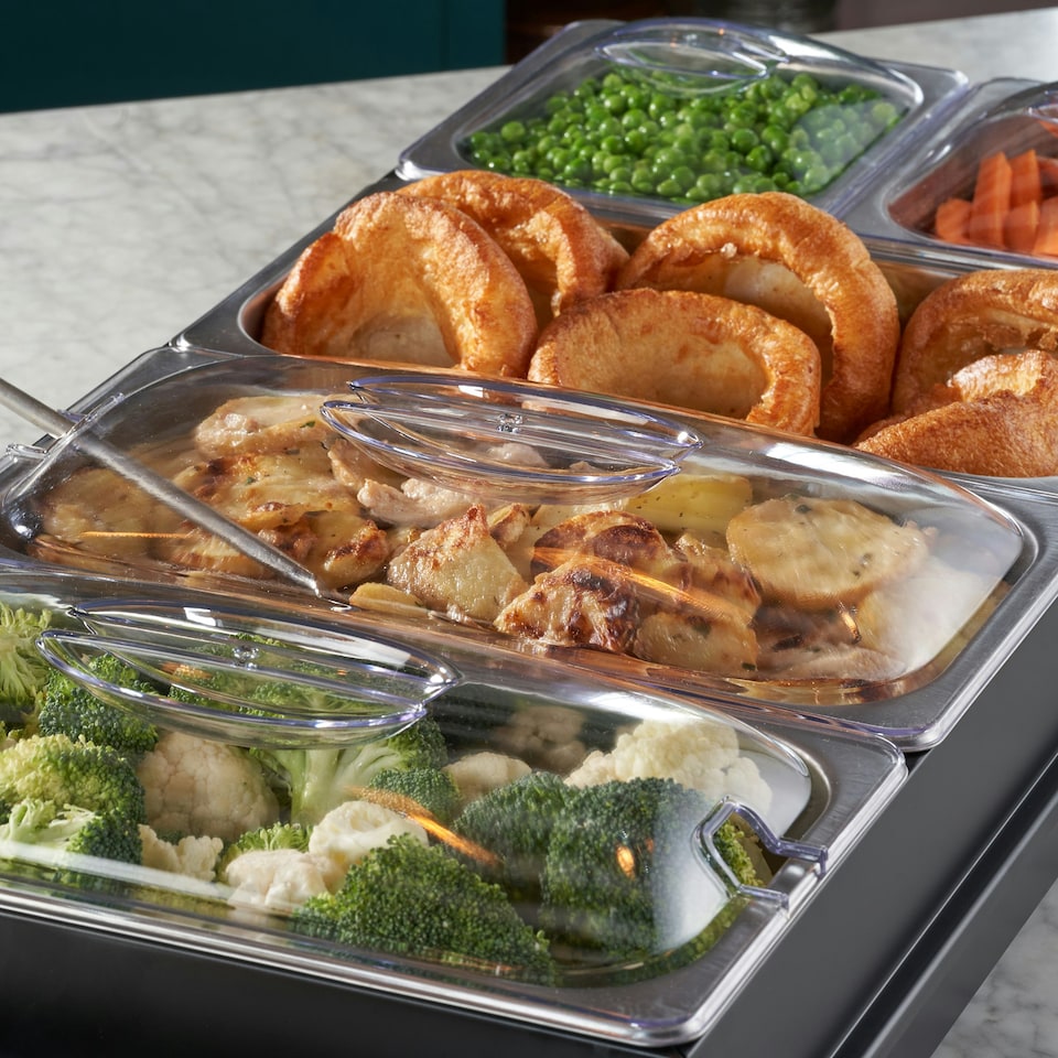 image 1 of Cooks Professional Buffet Warmer and Hotplate | 5-Sections | 9.6L Capacity | Black