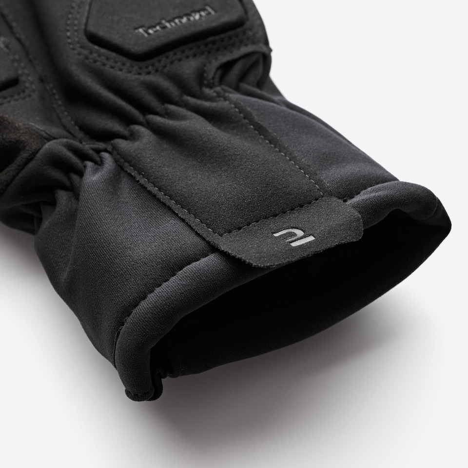image 1 of Decathlon 900 Winter Cycling Gloves