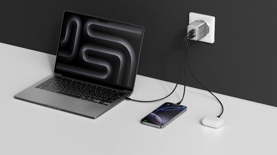 image 1 of EcoFlow 100W Rapid GaN Wall AC Charger