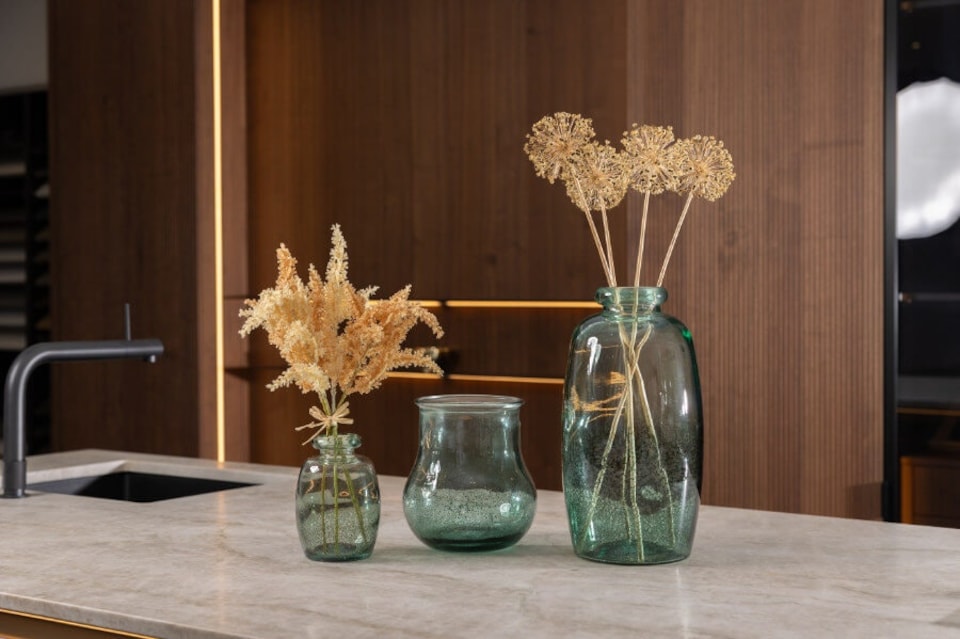 image 1 of Verano Spanish Ceramics Recycled Glass Rimma Teardrop Vase - 20cm | Clear | 1